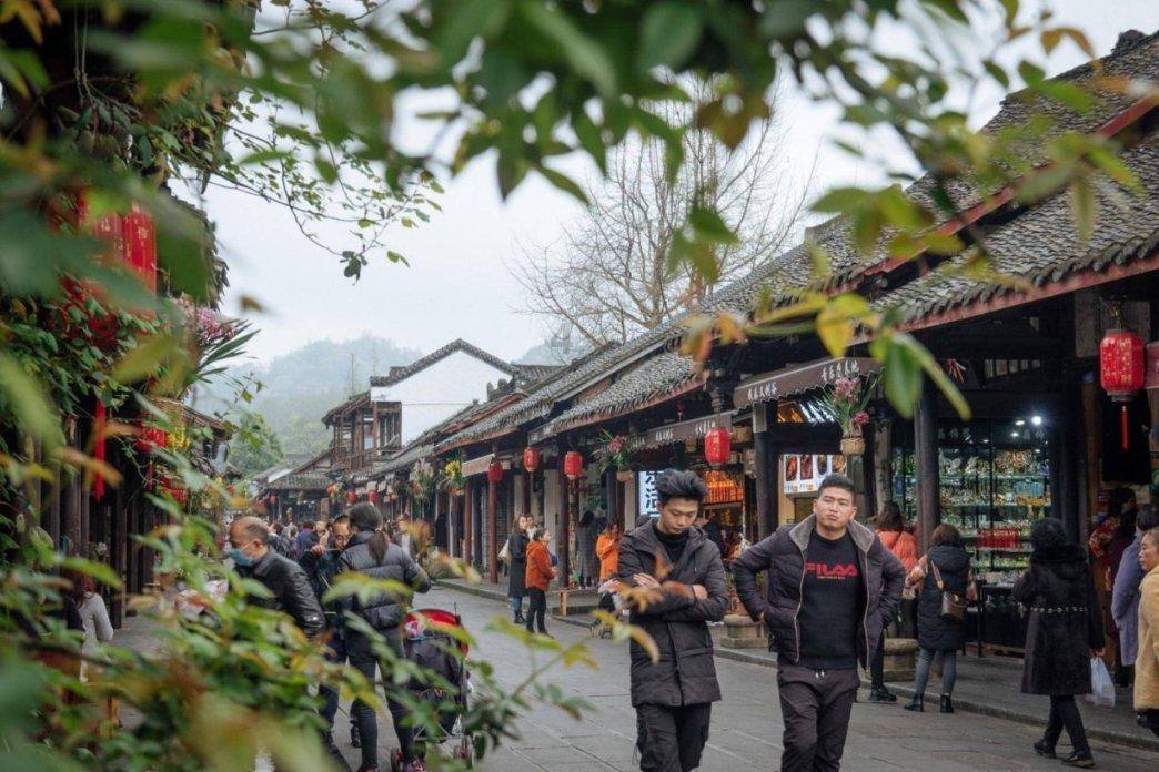 如何和朋友共享steam上的游戏，应该怎么操作？游戏画面
